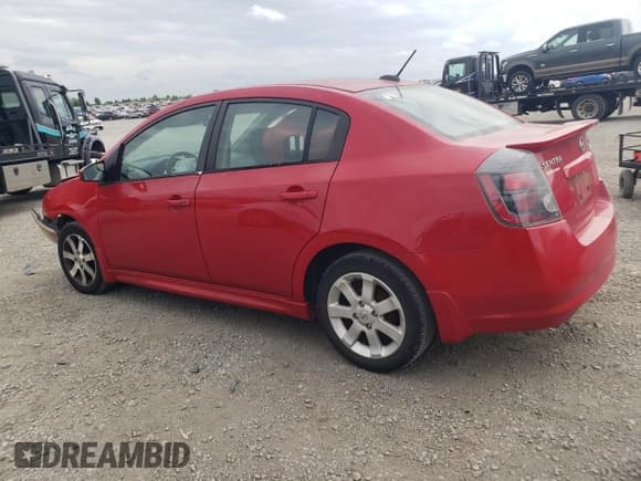 ✅ 2012 Nissan Sentra S • VIN: 3N1AB6AP4CL716519 • Лот: 54111085. Опубликован ранее на Copart с пробегом 237 618 миль. Бесплатный доступ к архиву аукционных продаж из США и подробный отчёт об истории автомобиля на DreamBid. Изображение 2.