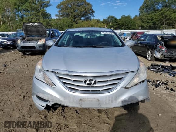 ✅ 2011 Hyundai Sonata GLS • VIN: 5NPEB4AC5BH101573 • Lot: 86680925. Listed on Copart with 87,462 mi. Free auction sales archive from the USA and detailed vehicle history report at DreamBid. Image 5.