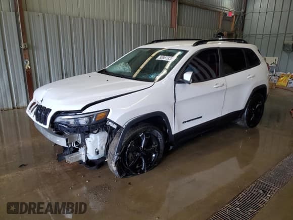 ✅ 2019 Jeep Cherokee Altitude • VIN: 1C4PJMLB0KD472727 • Lot: 58987935. Listed on Copart with 43,255 mi. Free auction sales archive from the USA and detailed vehicle history report at DreamBid. Image 1.