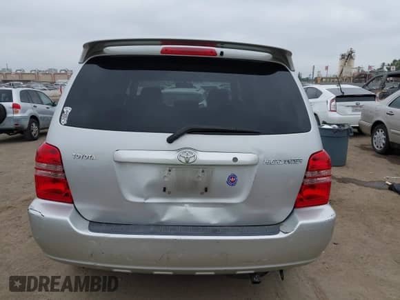2002 Toyota Highlander с VIN JTEGD21A520038487, выставлен на аукционе IAAI как лот 42360225 с пробегом 163 470 миль миль и . История ставок и продаж доступна на DreamBid. Изображение 16.