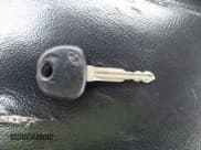 ✅ 2010 Hyundai Genesis Coupe Track • VIN: KMHHU6KH4AU012784 • Lot: 43294173. Wystawiony na IAAI z przebiegiem 205 821 mil. Bezpłatny archiwum sprzedaży aukcyjnych z USA i szczegółowy raport historii pojazdu na DreamBid. Zdjęcie 11.