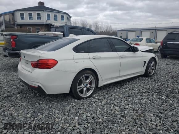 ✅ 2016 BMW 4 Series 428i xDrive • VIN: WBA4C9C5XGG139779 • Lot: 51768445. Listed on Copart with 90,226 mi. Free auction sales archive from the USA and detailed vehicle history report at DreamBid. Image 3.