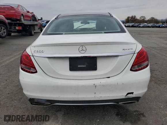 ✅ 2016 Mercedes-Benz C 300 Luxury • VIN: 55SWF4KB3GU108010 • Lot: 91197435. Listed on Copart with 118,657 mi. Free auction sales archive from the USA and detailed vehicle history report at DreamBid. Image 6.