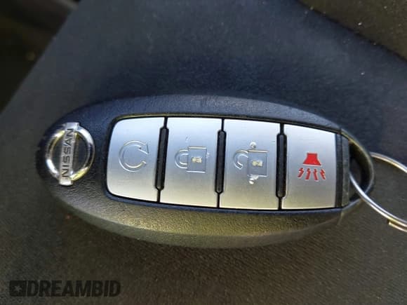 ✅ 2016 Nissan Pathfinder Platinum • VIN: 5N1AR2MN8GC607828 • Lot: 43678283. Listed on IAAI with 228,580 mi. Free auction sales archive from the USA and detailed vehicle history report at DreamBid. Image 11.