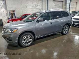 ✅ 2019 Nissan Pathfinder SL • VIN: 5N1DR2MM2KC611239 • Лот: 93741555. Опубликован ранее на Copart с пробегом 131 450 миль. Бесплатный доступ к архиву аукционных продаж из США и подробный отчёт об истории автомобиля на DreamBid. Изображение 1.