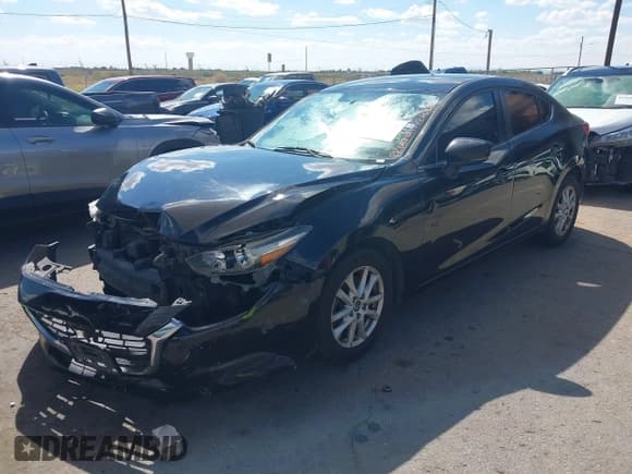 ✅ 2017 Mazda 3 Sport • VIN: 3MZBN1U70HM119521 • Лот: 43427058. Опубликован ранее на IAAI с пробегом 117 895 миль. Бесплатный доступ к архиву аукционных продаж из США и подробный отчёт об истории автомобиля на DreamBid. Изображение 17.