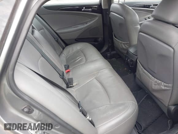 ✅ 2012 Hyundai Sonata SE • VIN: 5NPEC4AB8CH441662 • Лот: 43575168. Опубликован ранее на IAAI с пробегом 146 675 миль. Бесплатный доступ к архиву аукционных продаж из США и подробный отчёт об истории автомобиля на DreamBid. Изображение 8.