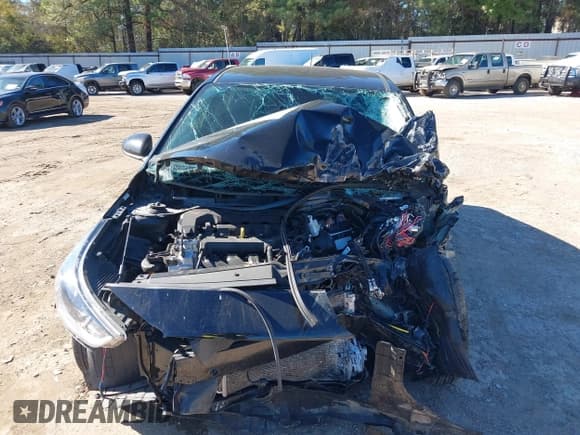 ✅ 2022 Hyundai Accent SE • VIN: 3KPC24A64NE183189 • Лот: 40867921. Опубликован ранее на IAAI с пробегом Не указан. Бесплатный доступ к архиву аукционных продаж из США и подробный отчёт об истории автомобиля на DreamBid. Изображение 6.