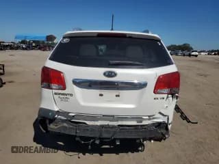 ✅ 2011 Kia Sorento EX • VIN: 5XYKU4A24BG090528 • Lot: 86339785. Wystawiony na Copart z przebiegiem 178 617 mil. Bezpłatny archiwum sprzedaży aukcyjnych z USA i szczegółowy raport historii pojazdu na DreamBid. Zdjęcie 6.