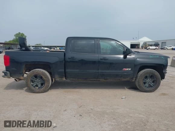 ✅ 2017 Chevrolet Silverado 1500 LTZ • VIN: 3GCUKSEC0HG493597 • Lot: 43140903. Wystawiony na IAAI z przebiegiem 91 051 mil. Bezpłatny archiwum sprzedaży aukcyjnych z USA i szczegółowy raport historii pojazdu na DreamBid. Zdjęcie 13.