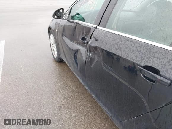 ✅ 2011 Buick Regal CXL RL2 • VIN: 2G4GP5EC8B9178219 • Lot: 41709921. Listed on IAAI with 185,797 mi. Free auction sales archive from the USA and detailed vehicle history report at DreamBid. Image 12.