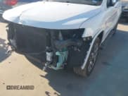 ✅ 2017 Jeep Grand Cherokee Overland • VIN: 1C4RJECG8HC868378 • Lot: 43447535. Listed on IAAI with 50,088 mi. Free auction sales archive from the USA and detailed vehicle history report at DreamBid. Image 6.