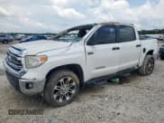 ✅ 2014 Toyota Tundra SR5 • VIN: 5TFDW5F16EX382742 • Лот: 69327915. Опубликован ранее на Copart с пробегом 124 087 миль. Бесплатный доступ к архиву аукционных продаж из США и подробный отчёт об истории автомобиля на DreamBid. Изображение 1.