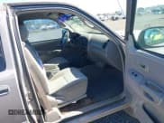 ✅ 2000 Toyota Tundra SR5 • VIN: 5TBRT341XYS034788 • Lot: 43274152. Listed on IAAI with 216,420 mi. Free auction sales archive from the USA and detailed vehicle history report at DreamBid. Image 5.