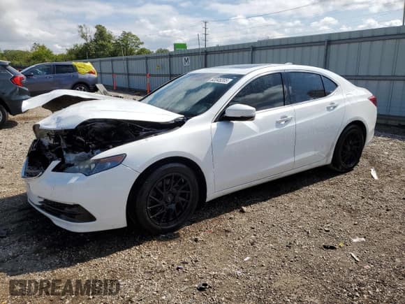 ✅ 2016 Acura TLX Technology • VIN: 19UUB1F58GA001228 • Лот: 82045205. Опубликован ранее на Copart с пробегом 132 370 миль. Бесплатный доступ к архиву аукционных продаж из США и подробный отчёт об истории автомобиля на DreamBid. Изображение 1.