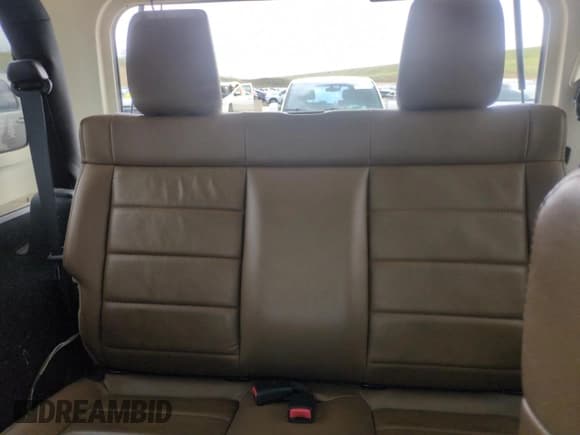 ✅ 2011 Jeep Wrangler Sahara • VIN: 1J4AA5D16BL560683 • Lot: 55323425. Listed on Copart with 103,405 mi. Free auction sales archive from the USA and detailed vehicle history report at DreamBid. Image 10.