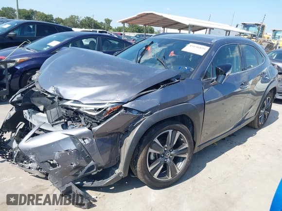 ✅ 2019 Lexus UX 250h • VIN: JTHU9JBH1K2019419 • Lot: 43156891. Wystawiony na IAAI z przebiegiem 33 898 mil. Bezpłatny archiwum sprzedaży aukcyjnych z USA i szczegółowy raport historii pojazdu na DreamBid. Zdjęcie 2.