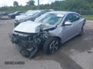 ✅ 2020 Nissan Sentra SV • VIN: 3N1AB8CV6LY236699 • Lot: 43391890. Wystawiony na IAAI z przebiegiem 80 186 mil. Bezpłatny archiwum sprzedaży aukcyjnych z USA i szczegółowy raport historii pojazdu na DreamBid. Zdjęcie 19.