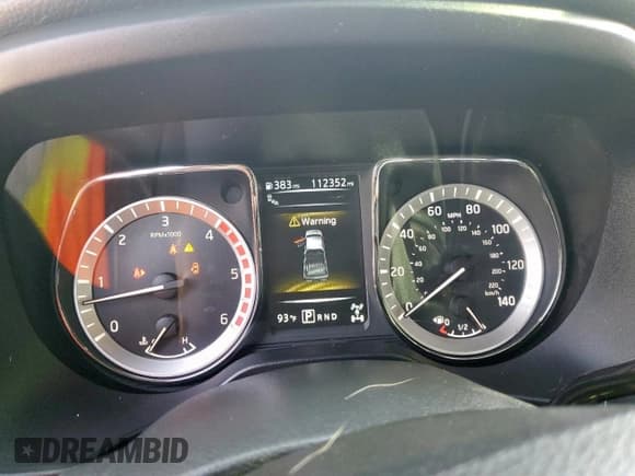 ✅ 2018 Nissan Titan Platinum Reserve • VIN: 1N6BA1F43JN525223 • Lot: 67204495. Listed on Copart with 112,352 mi. Free auction sales archive from the USA and detailed vehicle history report at DreamBid. Image 9.