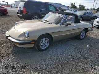 ✅ 1986 Alfa Romeo Spider Veloce • VIN: ZARBA5414G1036211 • Lot: 69698895. Wystawiony na Copart z przebiegiem 139 875 mil. Bezpłatny archiwum sprzedaży aukcyjnych z USA i szczegółowy raport historii pojazdu na DreamBid. Zdjęcie 1.