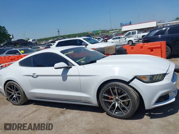 ✅ 2016 Ford Mustang EcoBoost • VIN: 1FA6P8TH6G5336387 • Lot: 42255659. Listed on IAAI with 148,715 mi. Free auction sales archive from the USA and detailed vehicle history report at DreamBid. Image 13.