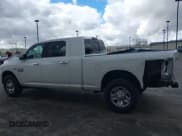 ✅ 2018 Ram 2500 Big Horn • VIN: 3C6TR4MT1JG213218 • Lot: 41487023. Wystawiony na IAAI z przebiegiem 141 367 mil. Bezpłatny archiwum sprzedaży aukcyjnych z USA i szczegółowy raport historii pojazdu na DreamBid. Zdjęcie 15.