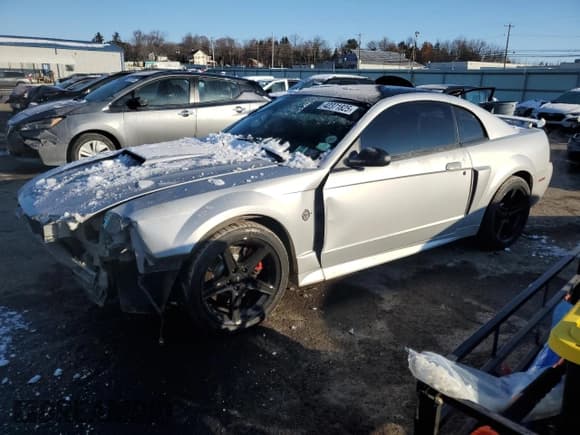 ✅ 1999 Ford Mustang GT • VIN: 1FAFP42X6XF159917 • Lot: 42371825. Listed on Copart with 133,761 mi. Free auction sales archive from the USA and detailed vehicle history report at DreamBid. Image 1.