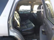 ✅ 2007 Chevrolet Tahoe LS • VIN: 1GNFC130X7R350851 • Lot: 43748411. Listed on IAAI with 172,770 mi. Free auction sales archive from the USA and detailed vehicle history report at DreamBid. Image 8.