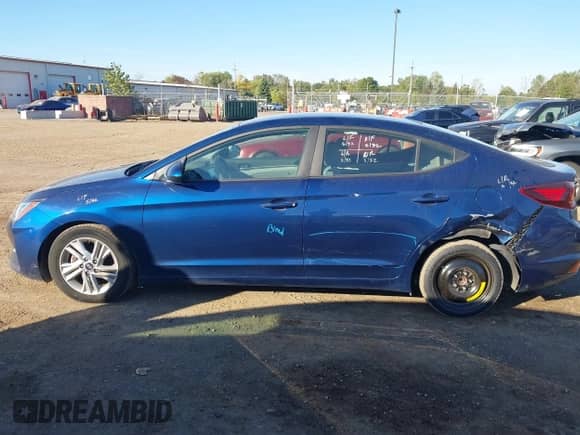 2020 Hyundai Elantra SEL z VIN 5NPD84LF4LH575839, wystawiony jako IAAI lot #43339080 z przebiegiem 113 779 mil mil oraz . Historia ofert i sprzedaży dostępna na DreamBid. Obrazek 14.
