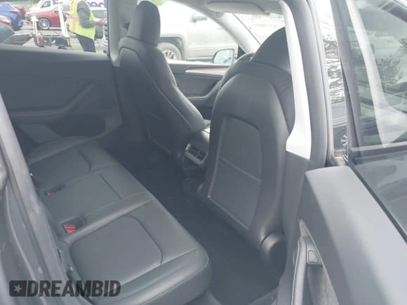 ✅ 2023 Tesla Model Y Long Range • VIN: 7SAYGDEE7PA121470 • Lot: 42258805. Listed on IAAI with 9,037 mi. Free auction sales archive from the USA and detailed vehicle history report at DreamBid. Image 8.