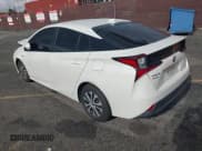 ✅ 2020 Toyota Prius LE • VIN: JTDL9RFUXL3018770 • Lot: 43757305. Wystawiony na IAAI z przebiegiem 112 795 mil. Bezpłatny archiwum sprzedaży aukcyjnych z USA i szczegółowy raport historii pojazdu na DreamBid. Zdjęcie 3.