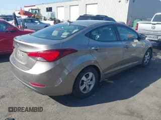✅ 2014 Hyundai Elantra SE • VIN: 5NPDH4AE0EH514002 • Lot: 43194245. Listed on IAAI with 125,888 mi. Free auction sales archive from the USA and detailed vehicle history report at DreamBid. Image 4.