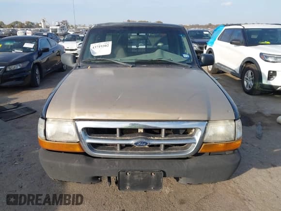 ✅ 1999 Ford Ranger XL • VIN: 1FTYR14VXXPC05122 • Lot: 43719302. Wystawiony na IAAI z przebiegiem 410 039 mil. Bezpłatny archiwum sprzedaży aukcyjnych z USA i szczegółowy raport historii pojazdu na DreamBid. Zdjęcie 12.