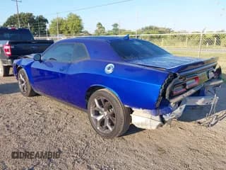 ✅ 2019 Dodge Challenger SXT • VIN: 2C3CDZAG3KH744633 • Лот: 43253487. Опубликован ранее на IAAI с пробегом 68 584 миль. Бесплатный доступ к архиву аукционных продаж из США и подробный отчёт об истории автомобиля на DreamBid. Изображение 3.