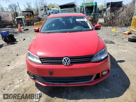 ✅ 2011 Volkswagen Jetta SEL • VIN: 3VWLZ7AJ3BM394741 • Lot: 53667445. Listed on Copart with 186,415 mi. Free auction sales archive from the USA and detailed vehicle history report at DreamBid. Image 5.