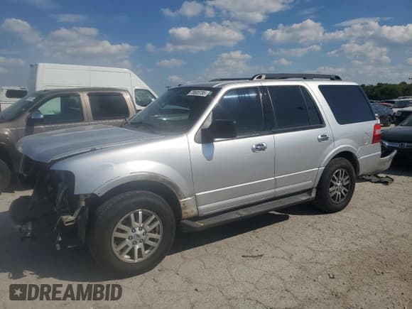 ✅ 2012 Ford Expedition XLT • VIN: 1FMJU1J56CEF40075 • Lot: 70683785. Wystawiony na Copart z przebiegiem 163 390 mil. Bezpłatny archiwum sprzedaży aukcyjnych z USA i szczegółowy raport historii pojazdu na DreamBid. Zdjęcie 1.