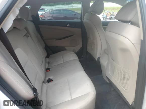 2016 Hyundai Tucson SE с VIN KM8J3CA46GU035123, выставлен на аукционе Copart как лот 68733515 с пробегом Не указан миль и Списание • Salvage title. История ставок и продаж доступна на DreamBid. Изображение 11.