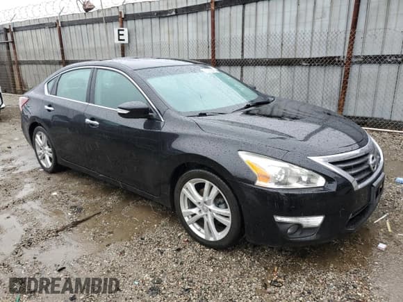 ✅ 2013 Nissan Altima S • VIN: 1N4BL3AP5DC181491 • Лот: 86063545. Опубликован ранее на Copart с пробегом 176 417 миль. Бесплатный доступ к архиву аукционных продаж из США и подробный отчёт об истории автомобиля на DreamBid. Изображение 4.