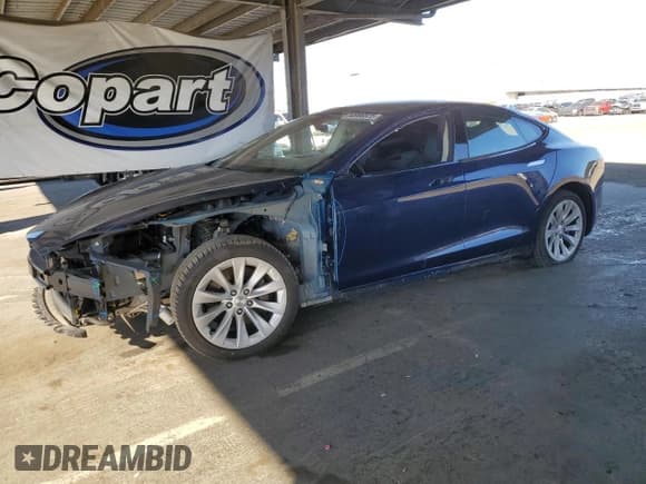 ✅ 2016 Tesla Model S 70 • VIN: 5YJSA1E11GF166908 • Lot: 90986525. Wystawiony na Copart z przebiegiem 48 602 mil. Bezpłatny archiwum sprzedaży aukcyjnych z USA i szczegółowy raport historii pojazdu na DreamBid. Zdjęcie 1.