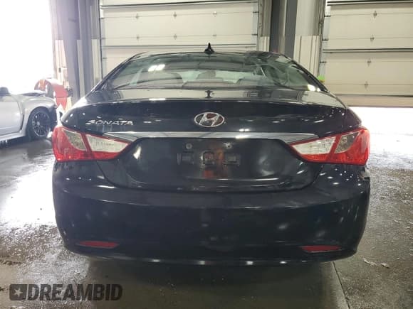 ✅ 2013 Hyundai Sonata GLS • VIN: 5NPEB4AC5DH513821 • Lot: 65347274. Listed on Copart with 156,273 mi. Free auction sales archive from the USA and detailed vehicle history report at DreamBid. Image 6.