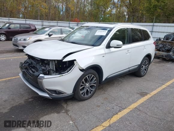 ✅ 2016 Mitsubishi Outlander GT • VIN: JA4JZ4AX2GZ012826 • Lot: 43485964. Wystawiony na IAAI z przebiegiem 195 866 mil. Bezpłatny archiwum sprzedaży aukcyjnych z USA i szczegółowy raport historii pojazdu na DreamBid. Zdjęcie 19.
