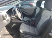 ✅ 2017 Hyundai Ioniq Blue • VIN: KMHC65LC2HU047061 • Lot: 51513465. Wystawiony na Copart z przebiegiem 106 466 mil. Bezpłatny archiwum sprzedaży aukcyjnych z USA i szczegółowy raport historii pojazdu na DreamBid. Zdjęcie 7.