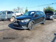 ✅ 2019 Nissan Kicks S • VIN: 3N1CP5CU2KL553004 • Lot: 43137835. Wystawiony na IAAI z przebiegiem 87 220 mil. Bezpłatny archiwum sprzedaży aukcyjnych z USA i szczegółowy raport historii pojazdu na DreamBid. Zdjęcie 17.