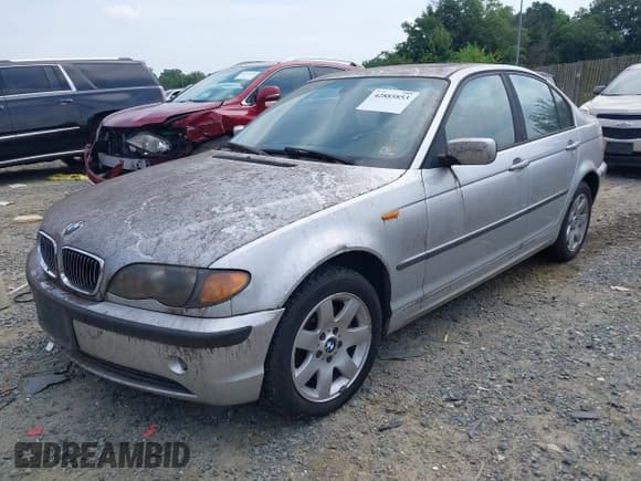 ✅ 2004 BMW 3 Series 325xi • VIN: WBAEU334X4PR11053 • Lot: 42885853. Listed on IAAI with 209,170 mi. Free auction sales archive from the USA and detailed vehicle history report at DreamBid. Image 2.