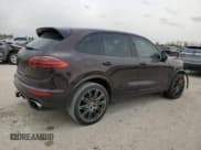 ✅ 2017 Porsche Cayenne • VIN: WP1AA2A20HKA86101 • Lot: 49538825. Listed on Copart with 107,981 mi. Free auction sales archive from the USA and detailed vehicle history report at DreamBid. Image 3.