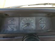 ✅ 1988 Ford F-150 • VIN: 1FTDF15Y1JPA65940 • Lot: 91714495. Wystawiony na Copart z przebiegiem 156 378 mil. Bezpłatny archiwum sprzedaży aukcyjnych z USA i szczegółowy raport historii pojazdu na DreamBid. Zdjęcie 9.