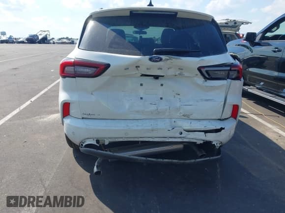 ✅ 2024 Ford Escape ST-Line • VIN: 1FMCU0MN1RUA89781 • Лот: 43157081. Опубликован ранее на IAAI с пробегом 12 699 миль. Бесплатный доступ к архиву аукционных продаж из США и подробный отчёт об истории автомобиля на DreamBid. Изображение 6.