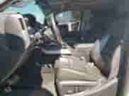 2019 Chevrolet Silverado 2500HD LTZ z VIN 1GC1KTEY6KF105690, wystawiony jako Copart lot #80487685 z przebiegiem 179 828 mil mil oraz Szkoda całkowita • Salvage title. Historia ofert i sprzedaży dostępna na DreamBid. Obrazek 7.