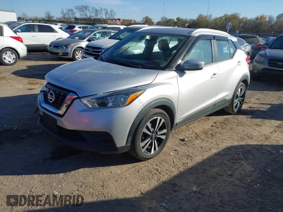 ✅ 2019 Nissan Kicks SR • VIN: 3N1CP5CU0KL535472 • Лот: 43722173. Опубликован ранее на IAAI с пробегом 145 750 миль. Бесплатный доступ к архиву аукционных продаж из США и подробный отчёт об истории автомобиля на DreamBid. Изображение 2.