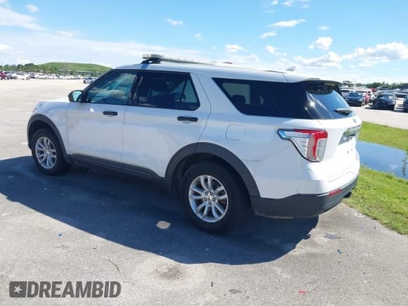 ✅ 2020 Ford Explorer • VIN: 1FMSK8BH8LGB43077 • Lot: 42656280. Listed on IAAI with 57,162 mi. Free auction sales archive from the USA and detailed vehicle history report at DreamBid. Image 3.